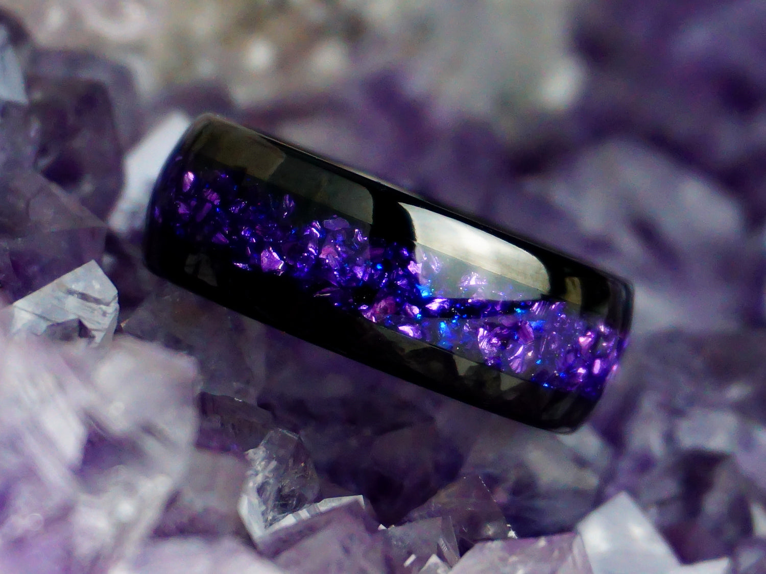 Alexandrite Tungsten Ring, Polished Black - 8MM