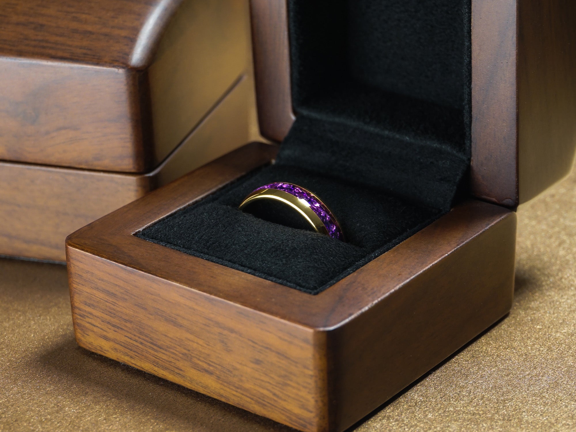 6mm gold amethy string in a luxury wood ring box gold plated ring with purple amethyst inlay