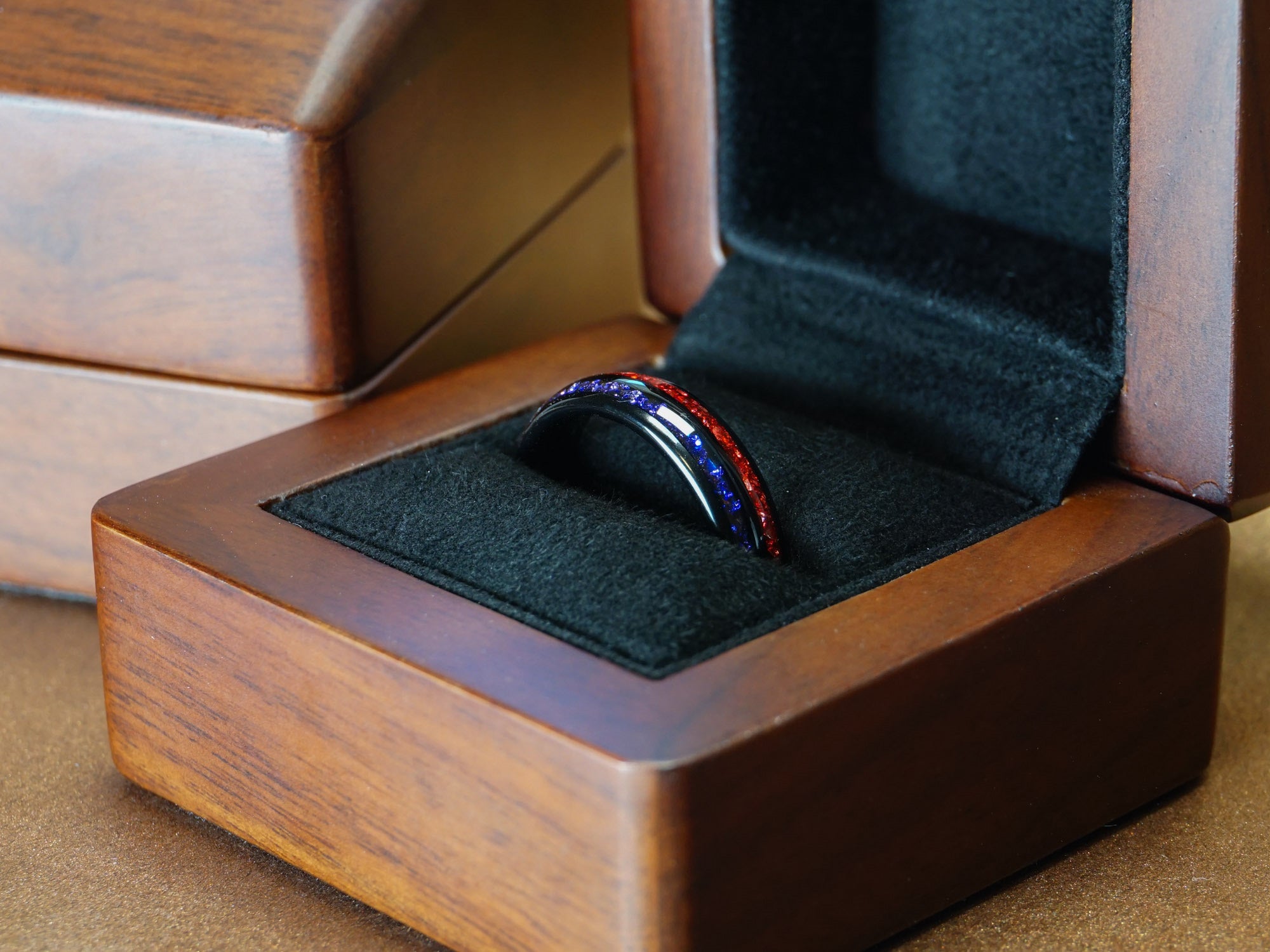 black garnet sapphire tungsten ring black polished 6mm ring with lab grown garnet and sapphire dual inlay luxury wood ring box