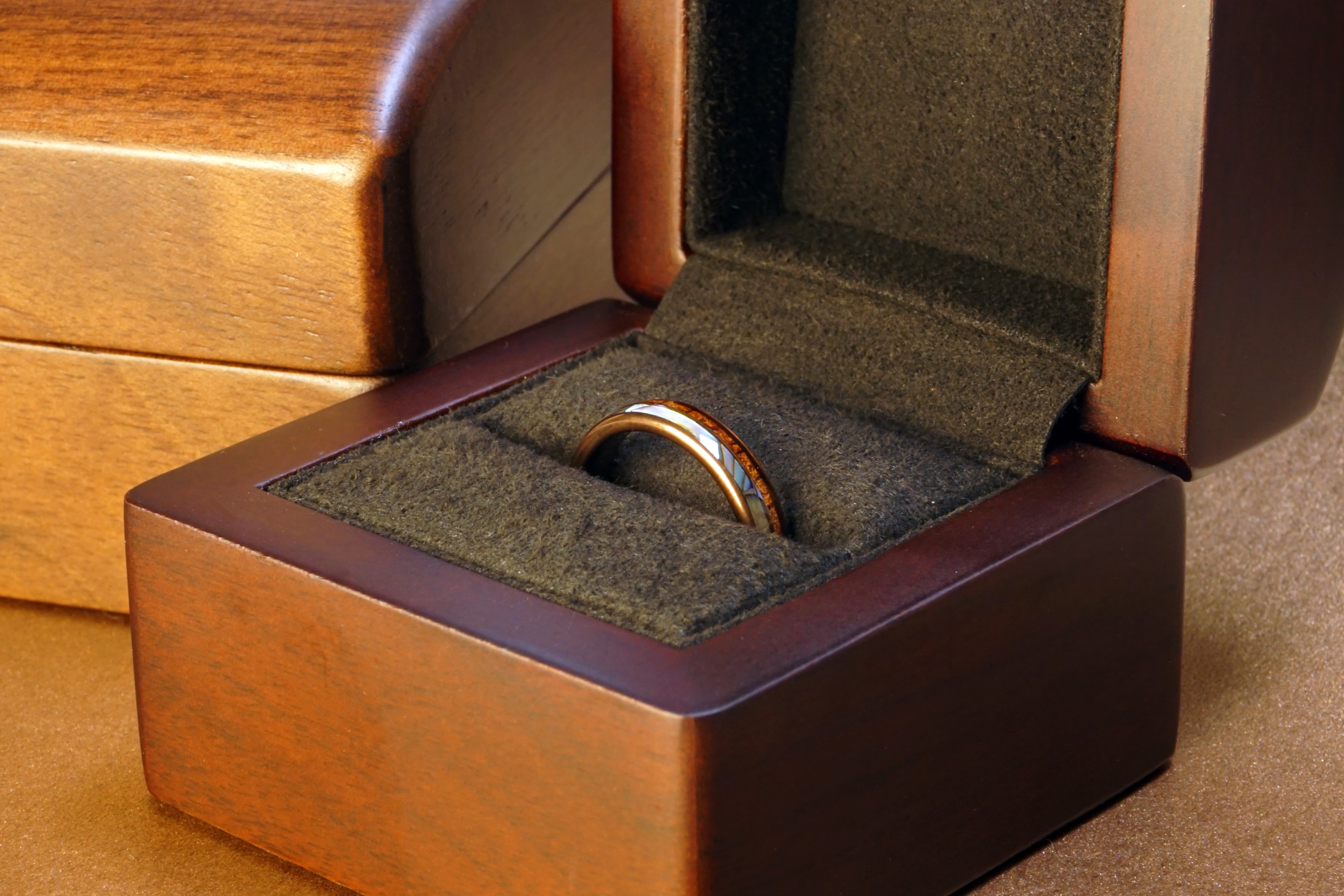 hawaiian tungsten ring, polished coffee brown 4mm ring, with koa wood and abalone shell dual inlay, womens wedding band, luxury wood ring box