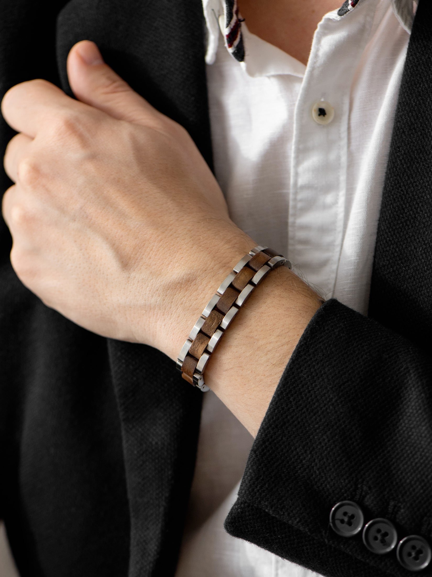 mens-wood-bracelet-wrist-view-silver